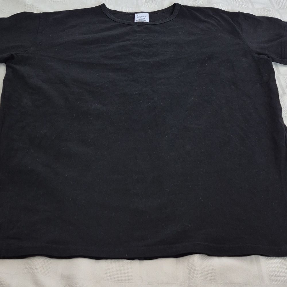 Women's Classic Black Short Sleeve Cotton Tee - Picture 13 of 16